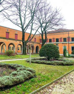 Asilo Santarelli, veduta dell'esterno