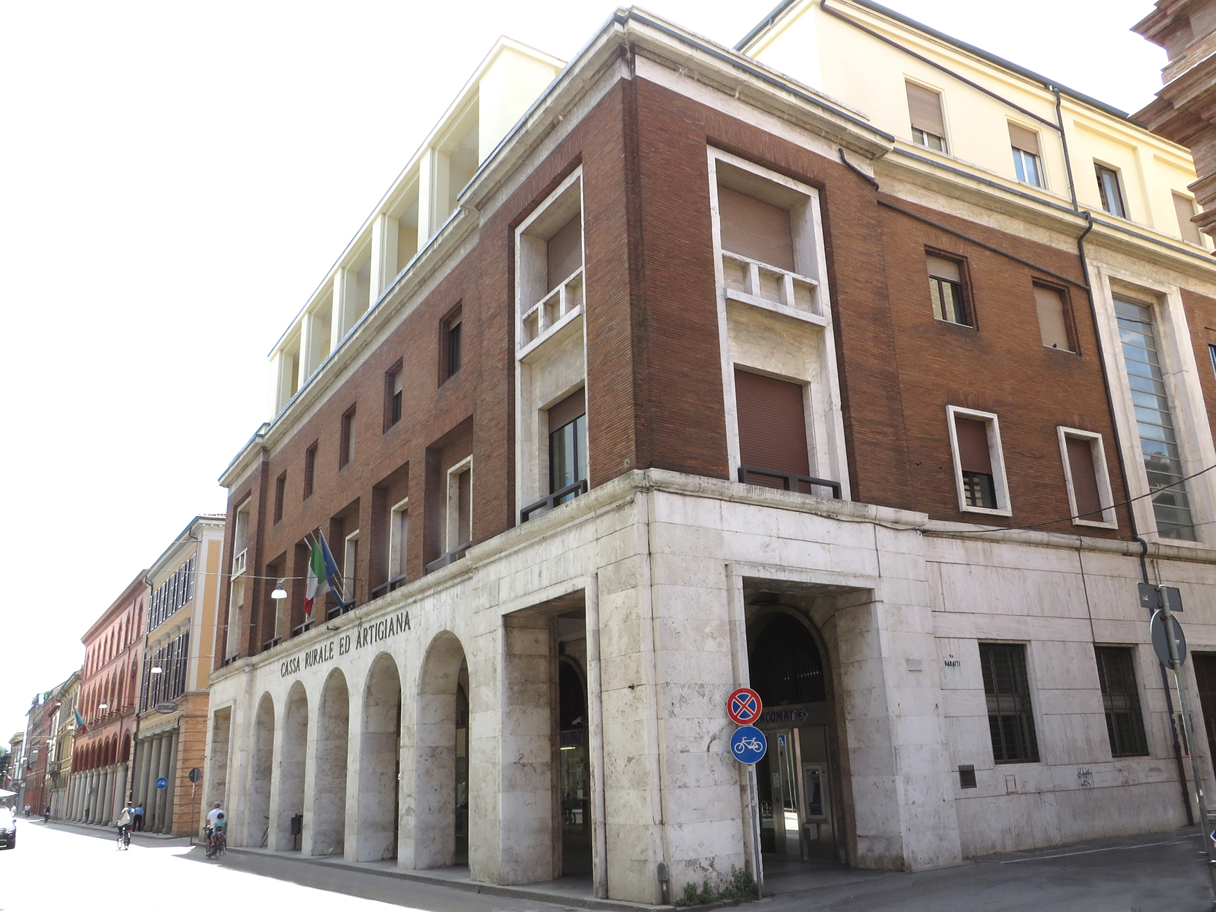  Istituto Nazionale Fascista di Previdenza Sociale, veduta d'angolo