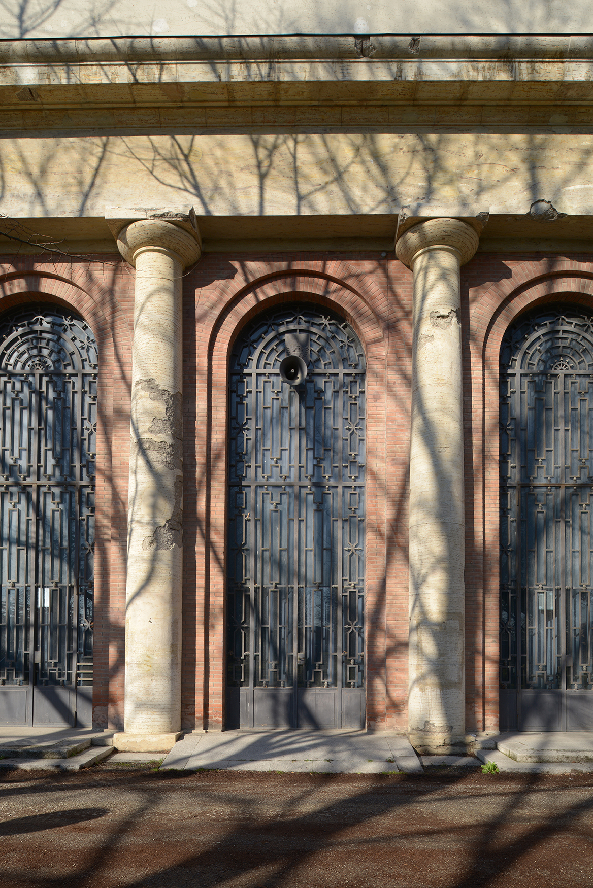 Foro Boario, dettaglio della facciata