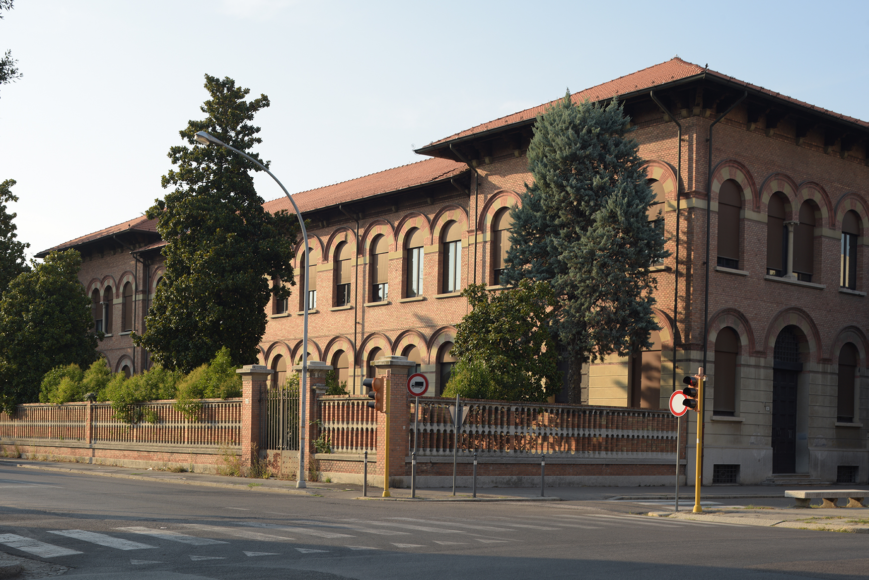 Scuola Rosa Maltoni Mussolini, veduta